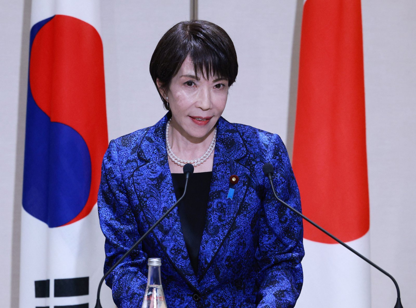 北, 개헌 추진 日 비판 “나라를 전쟁의 길로…평화 심히 파괴”