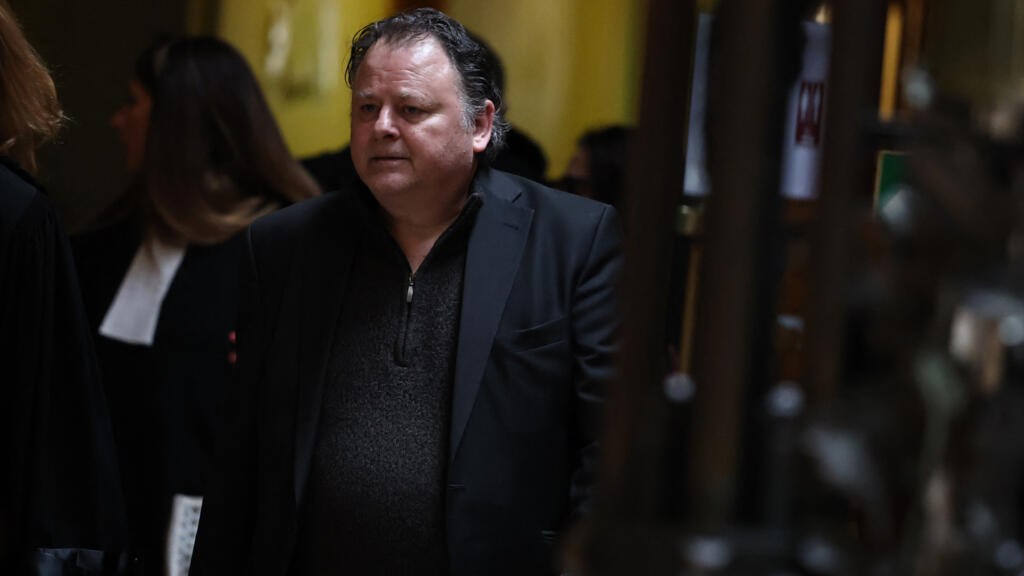 Agressions sexuelles sur Adèle Haenel : cinq ans de prison pour le cinéaste Christophe Ruggia