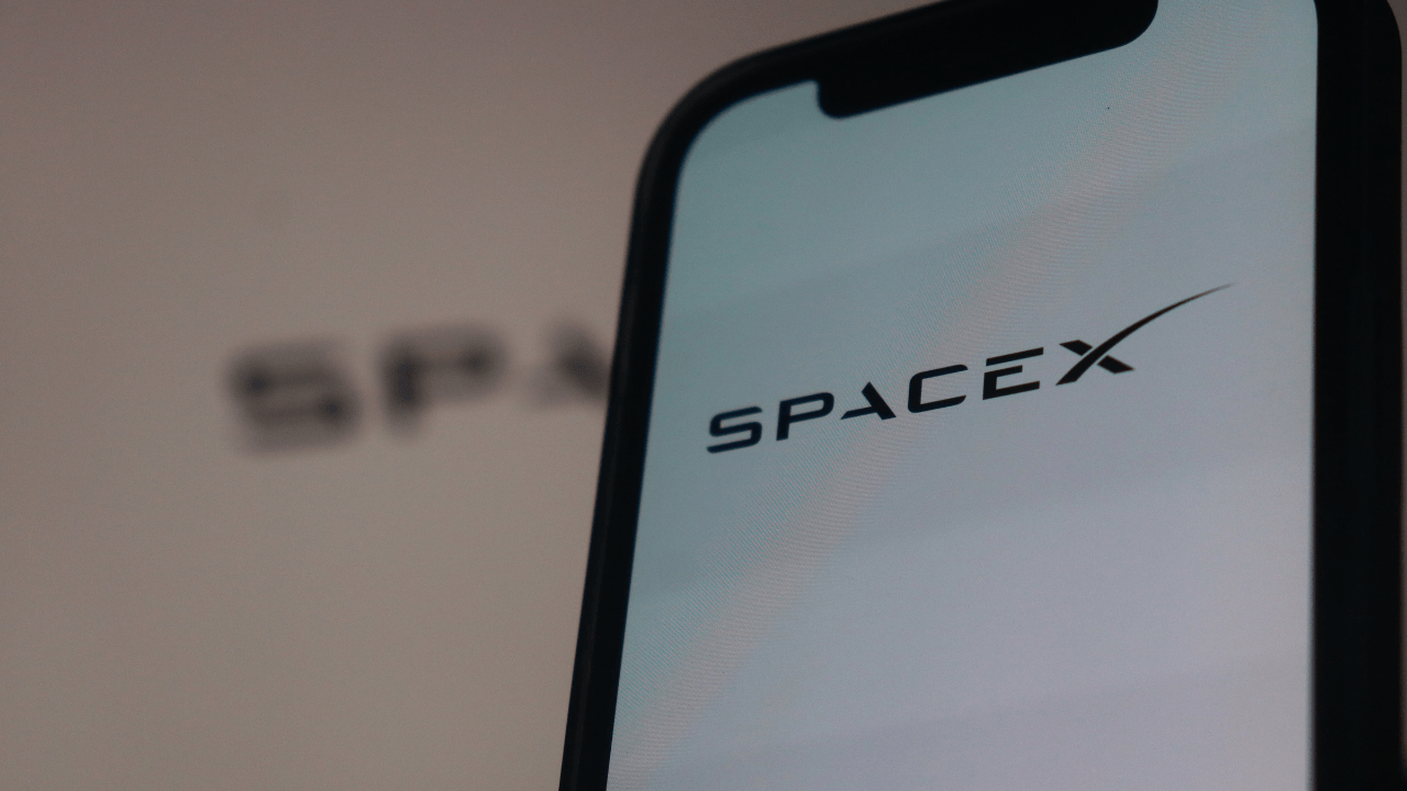 SpaceX, yazılım süreçleri için Cursor geliştiricisi Anysphere ile iş birliği yapıyor