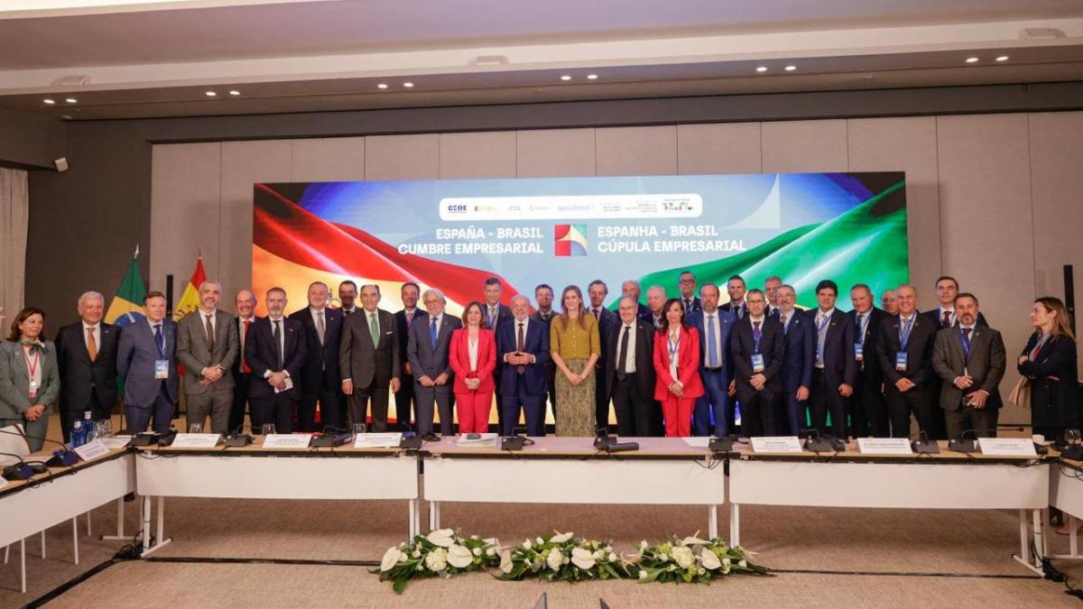 Barcelona se sitúa en el centro de negocios entre Brasil y España