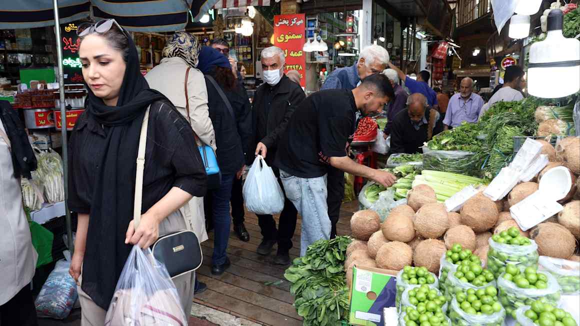 Prices in Iran climb as war rattles economy
