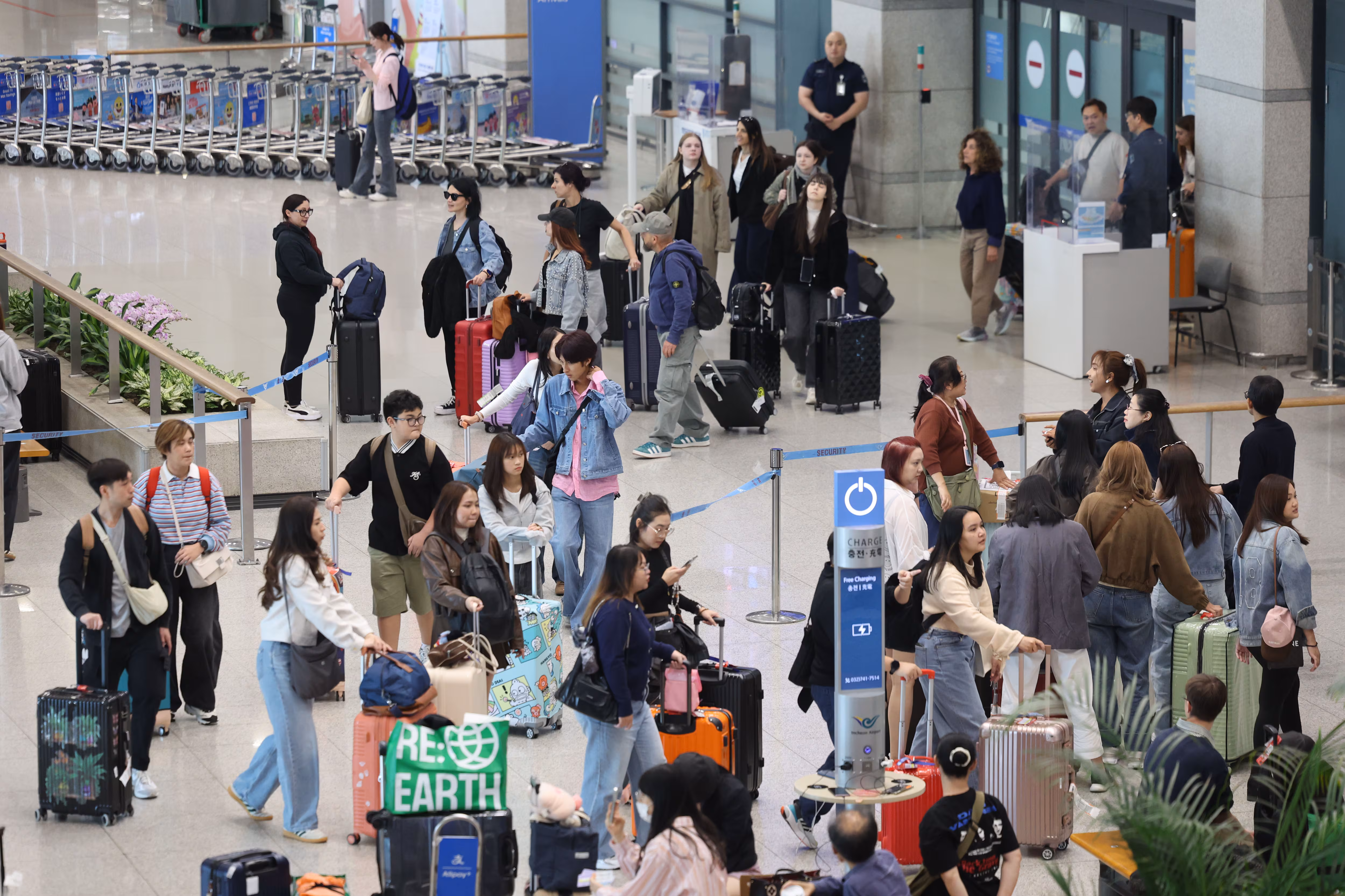 [산업X파일] 연휴에 중국·일본인 20만명 몰려온다는데… ‘K스러움’으로 돈벌겠다는 전략 먹힐까
