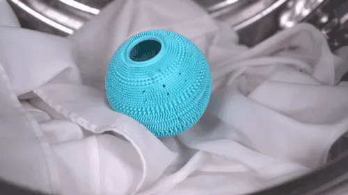 47만개 판매 대박, ‘세탁볼’ 넣어 빨래하니 세제 절반만 써도 더 깨끗해져