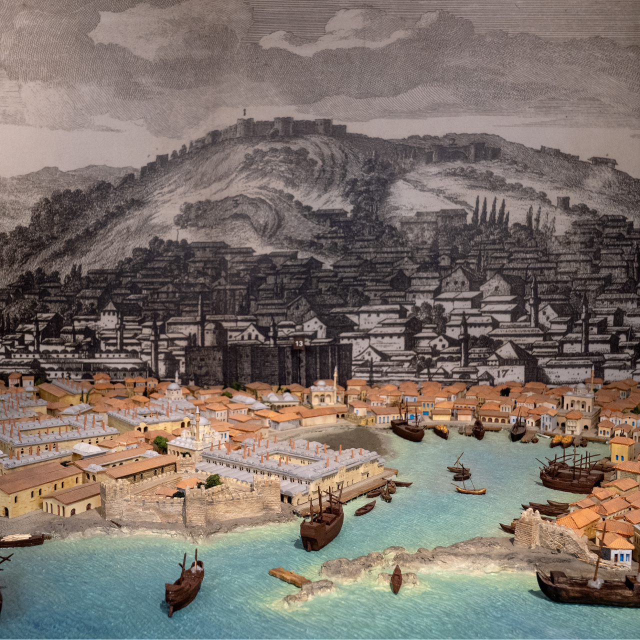 İzmir'in 8 bin 500 yıllık ticaret geçmişi müzede anlatılıyor