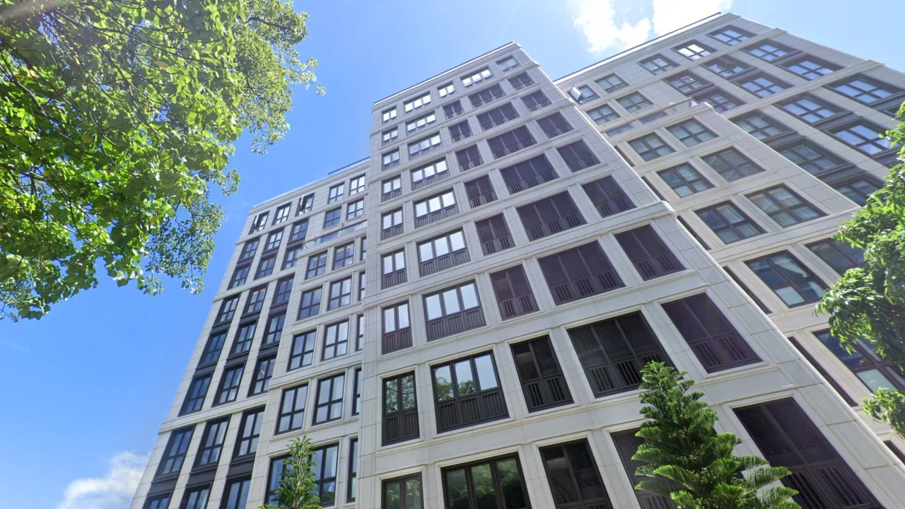 Hong Kong penthouse sells for US$54m to mainland Chinese buyer as luxury demand spikes