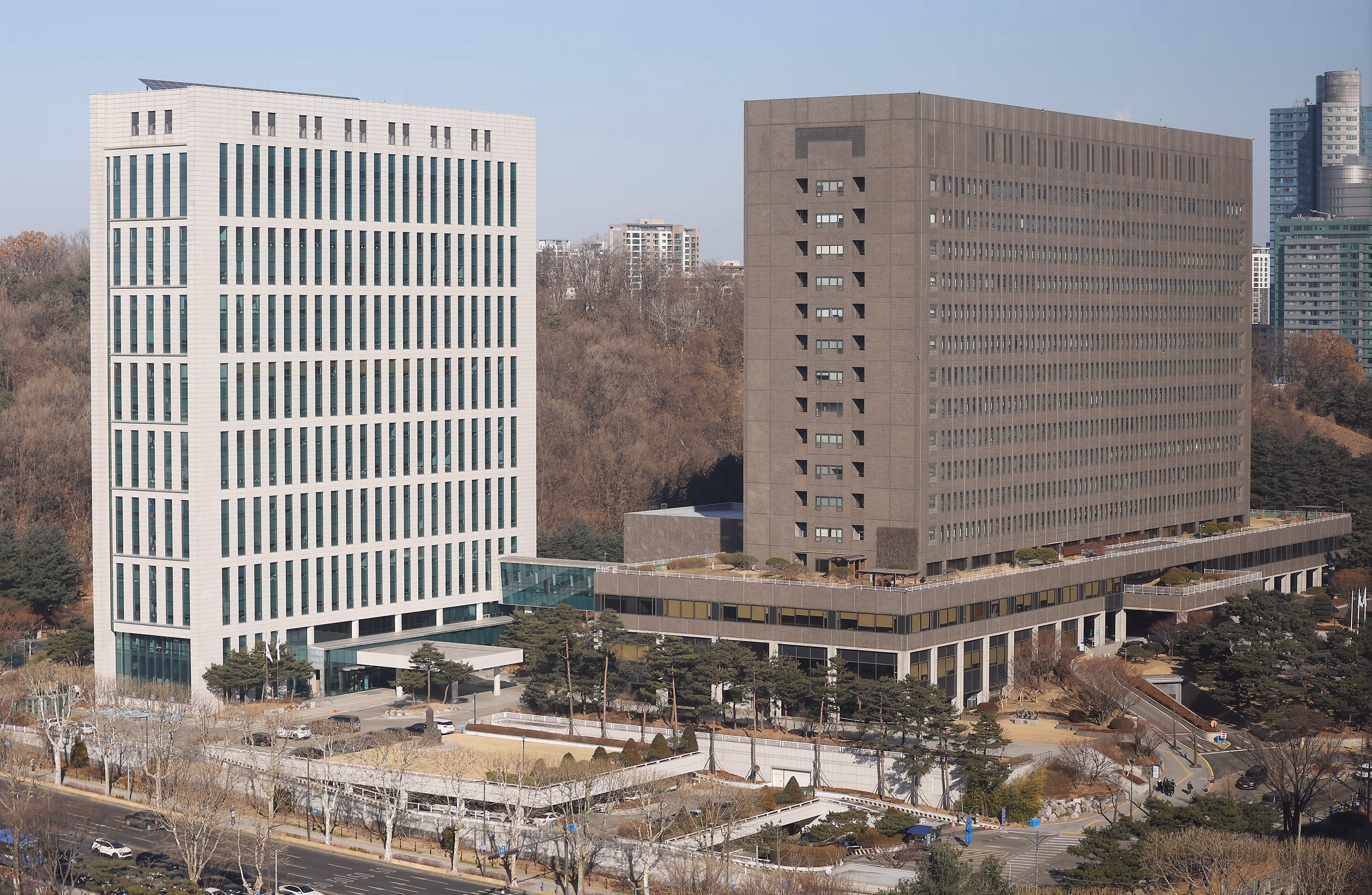 [단독] [서초동 25시] 수사·기소 분리하면서, 중수청·공소청은 한지붕?