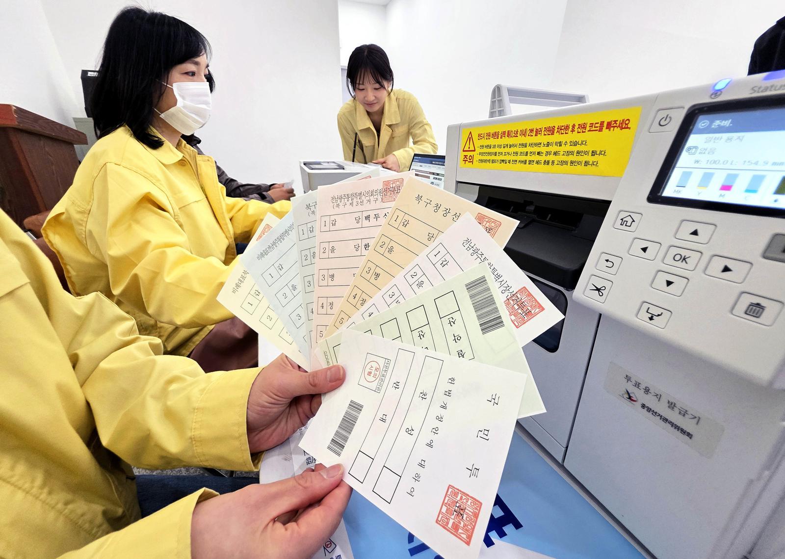 ‘6·3 미니총선’도 개막… 재보선 14곳서 열린다