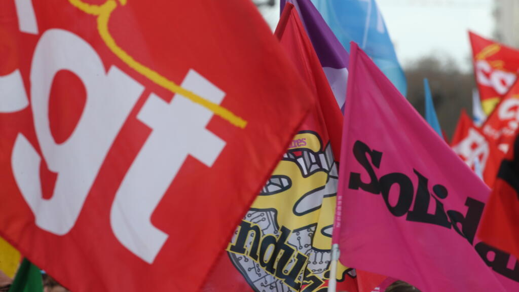Les syndicats défendent le maintien d'un 1er-Mai chômé, boulangers et fleuristes dans le flou