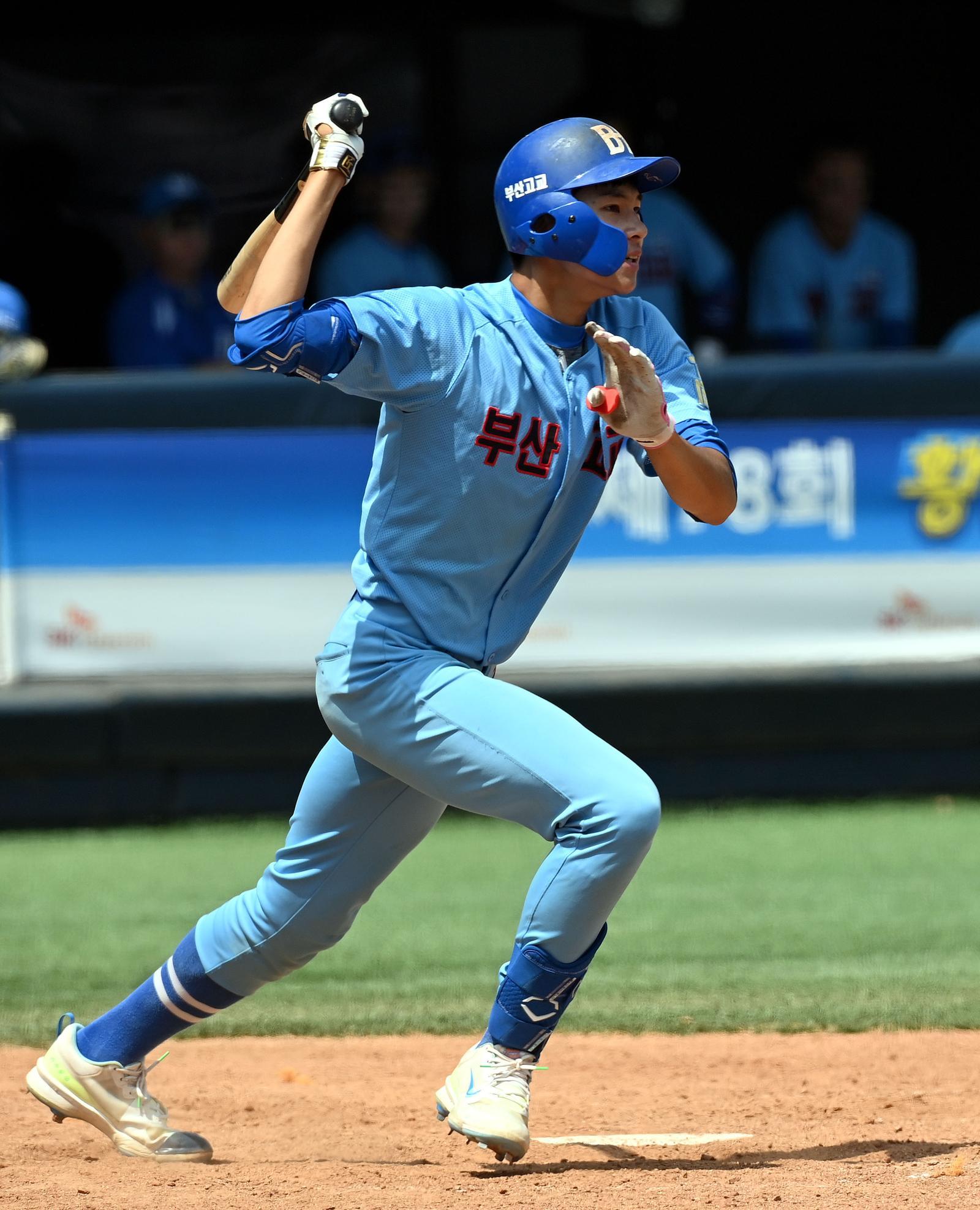 고교 톱3 “내가 황금 아기사자다”