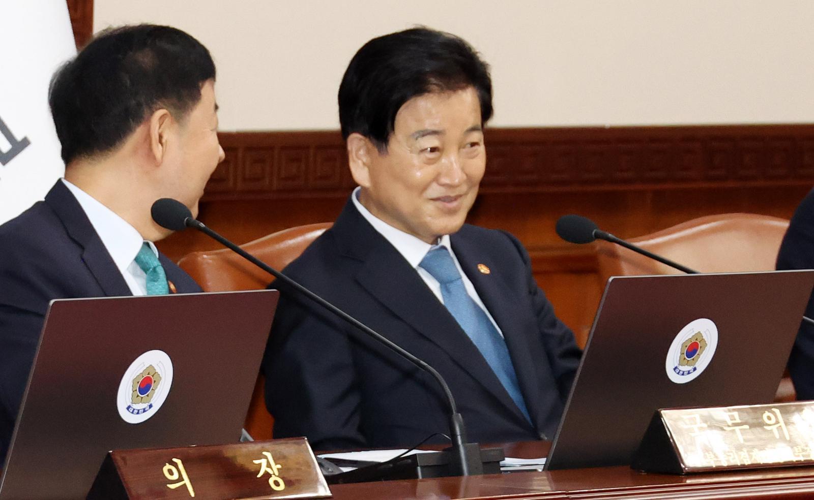 정동영, 野 해임 요구에 “안보사안 숭미주의 지나쳐”