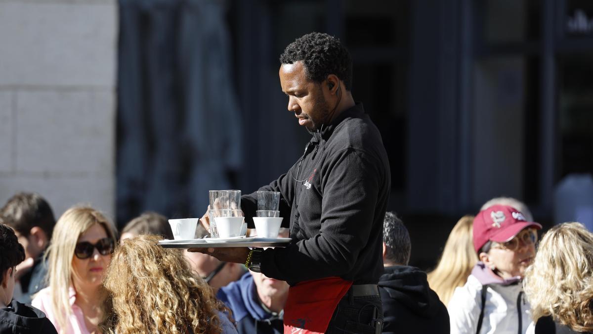 El mercado laboral de la Comunidad Valenciana suma 41.200 parados el primer trimestre