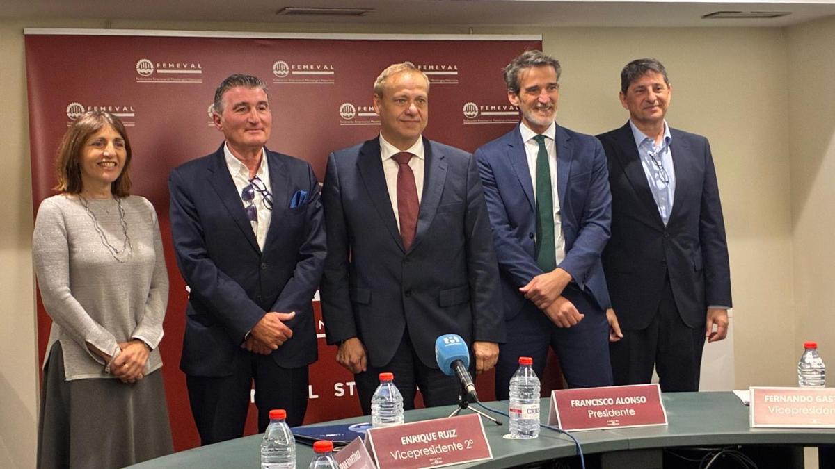 El metal valenciano pide formación para capacitar a los inmigrantes: “Necesitamos gente”