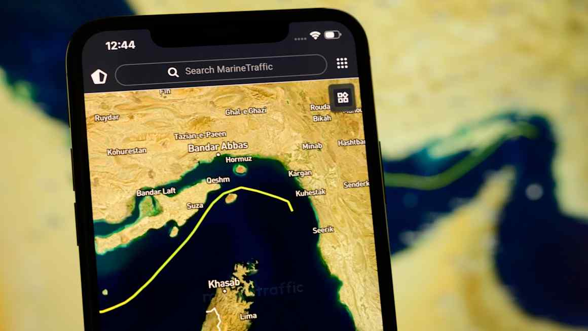 Middle East war boosts ship-tracking app as millions follow maritime traffic