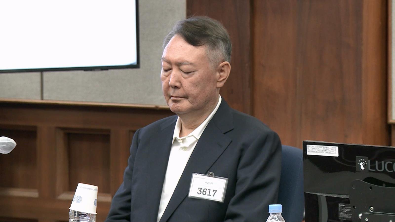 尹, 항소심서 징역 7년…일부 혐의 유죄로 형량 늘어