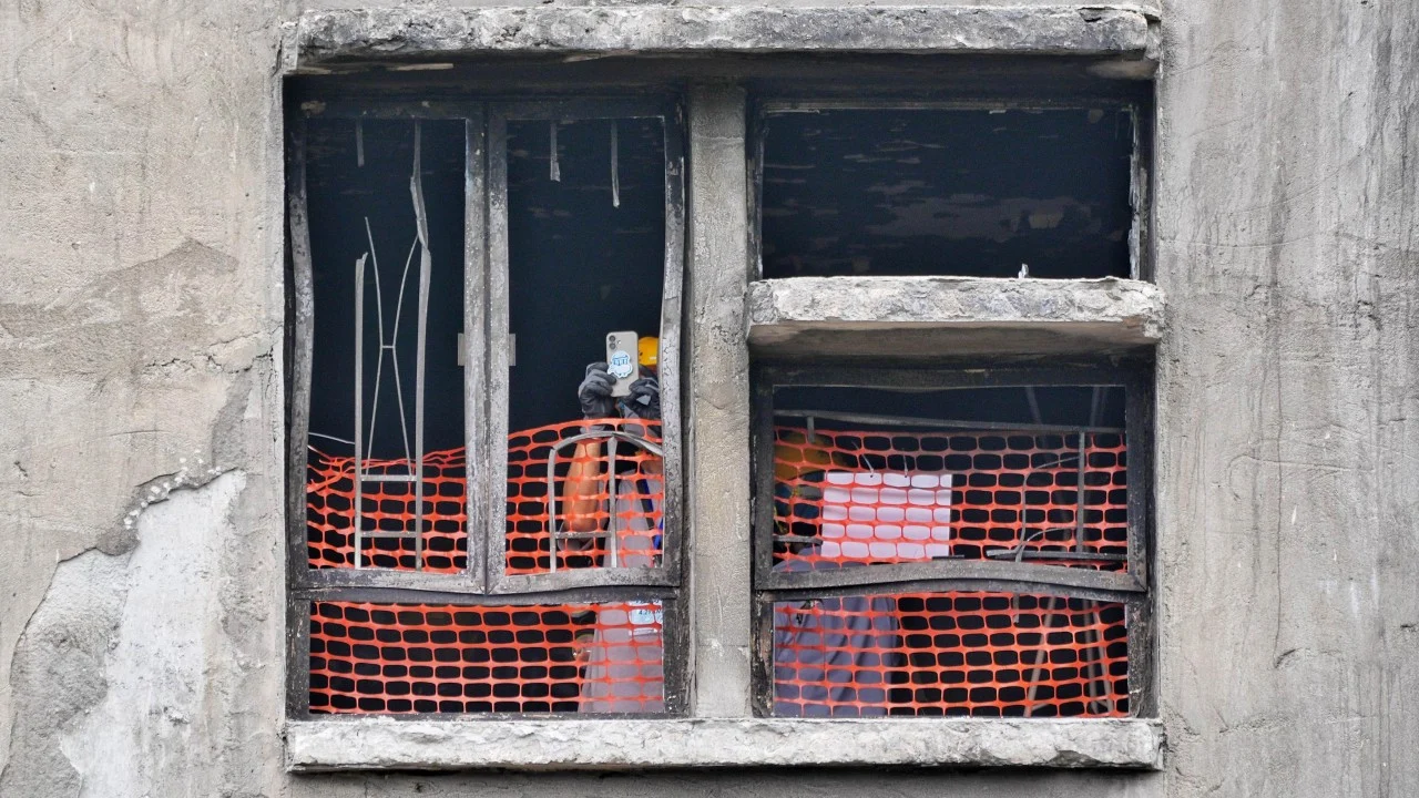 Government vows action as landlord-tenant rows block access at Wang Fuk Court