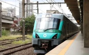 Novo descarrilamento afeta operação na Linha 9-Esmeralda em São Paulo
