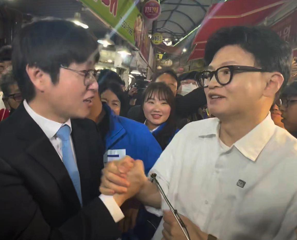 부산 구포시장에서 만난 하정우-한동훈