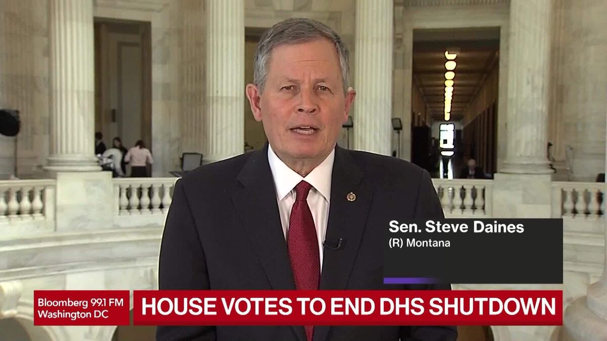 House Votes to End DHS Shutdown as Threats of Airport Chaos Loom