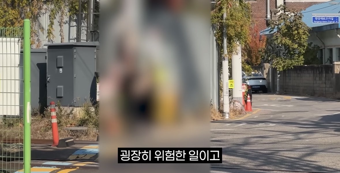 철도 건널목 차단봉 무시하고 웨딩촬영까지…목숨건 ‘인생샷’