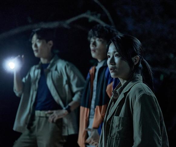 귀신보다 무서운 불신[정덕현의 그 영화 이 대사]〈104〉