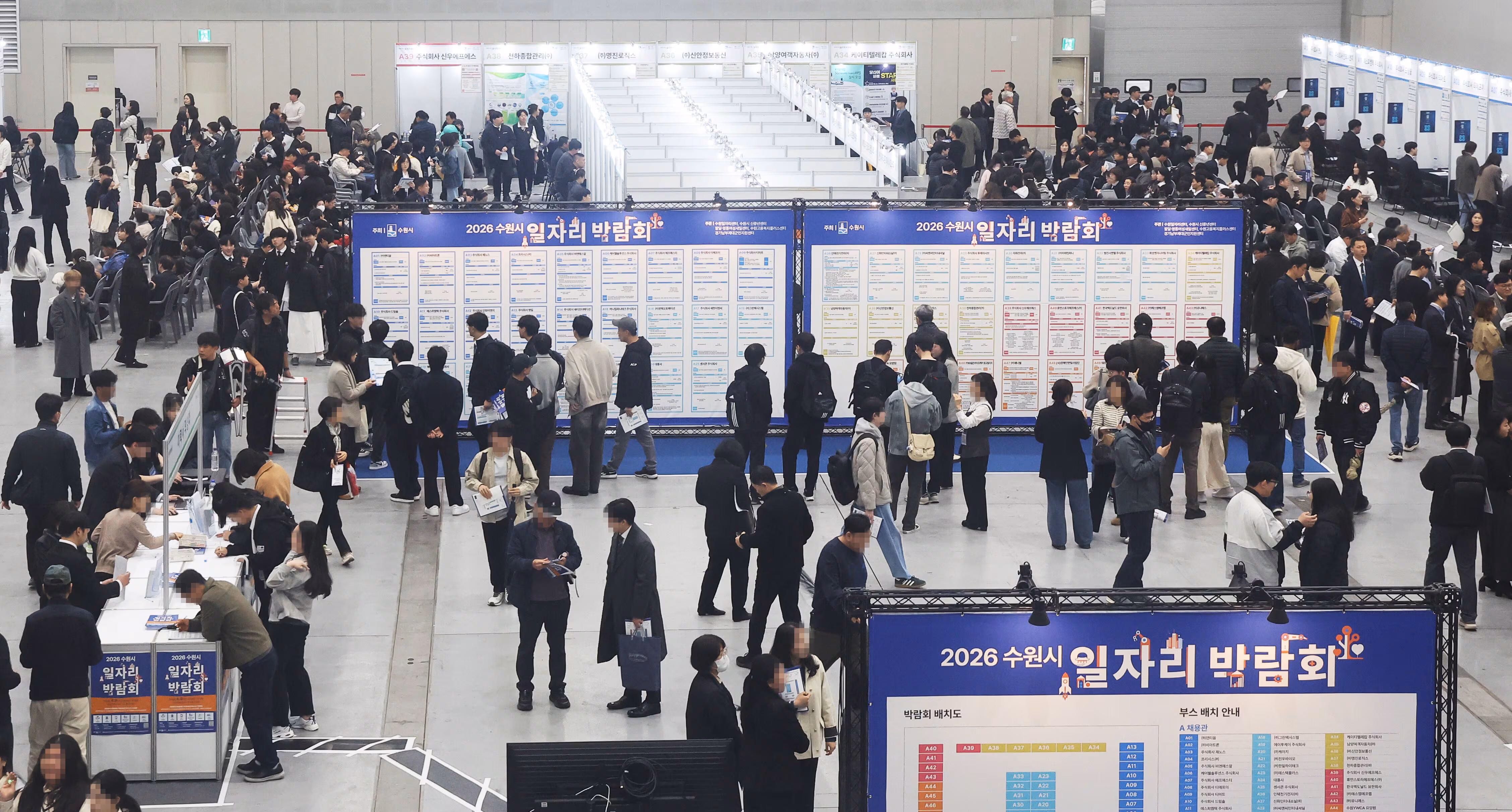 정규직 100만원 받을 때 비정규직 65만원...11년 만에 격차 최대