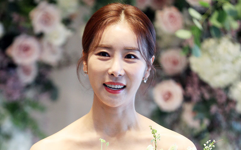 배우 한다감, 46세에 임신…“연예계 최고령 산모”