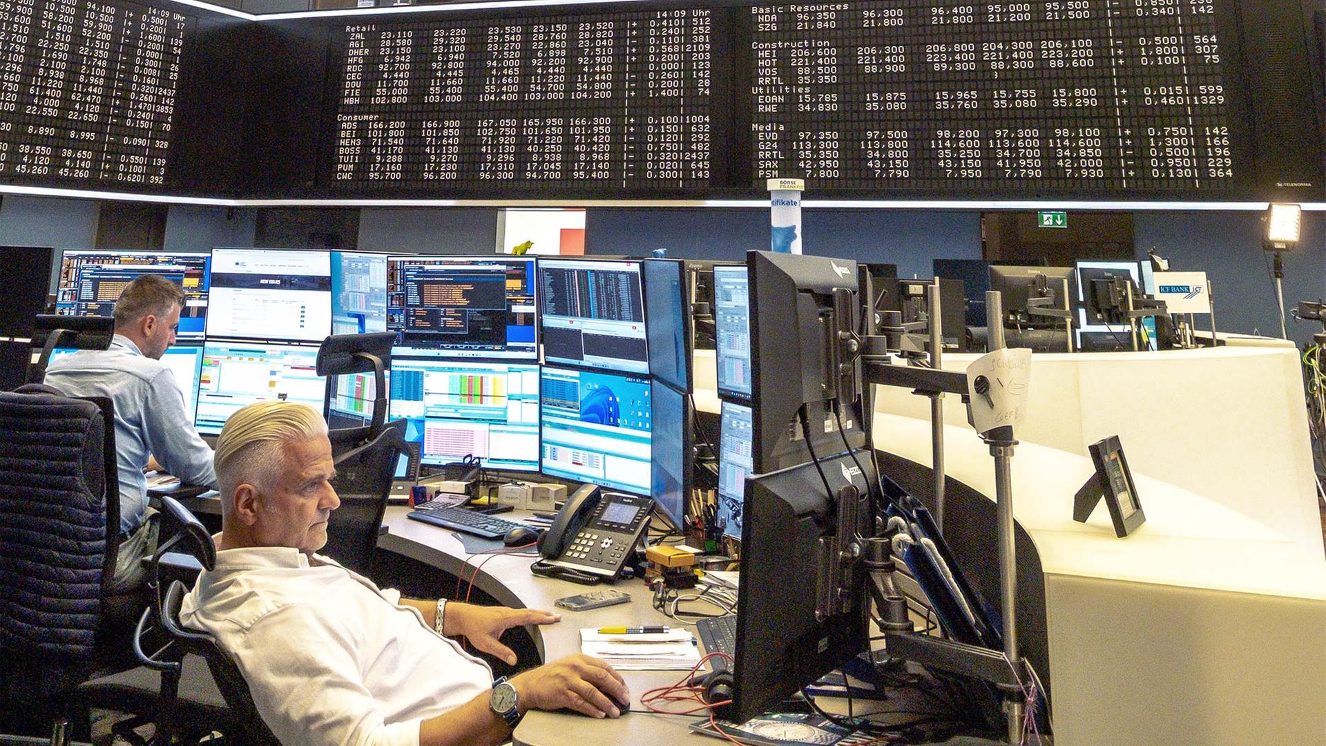 Trotz steigender Inflation verliert der DAX nur minimal