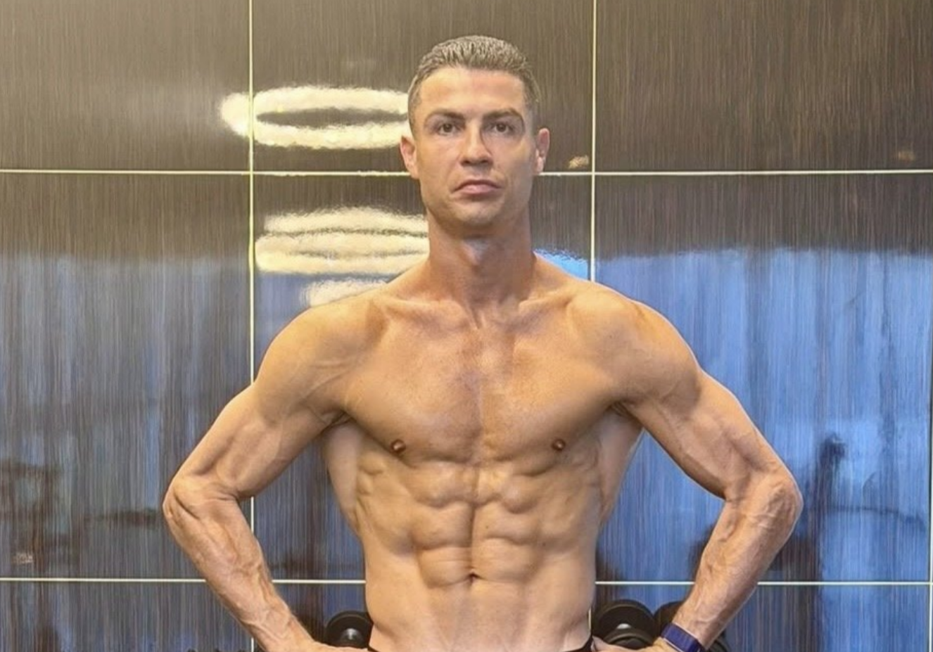 “우유는 부자연스럽다”…호날두 식단 철학 눈길