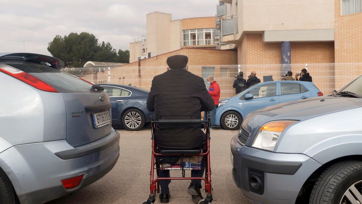 Juristas reclaman en València una ley integral de derechos de los mayores