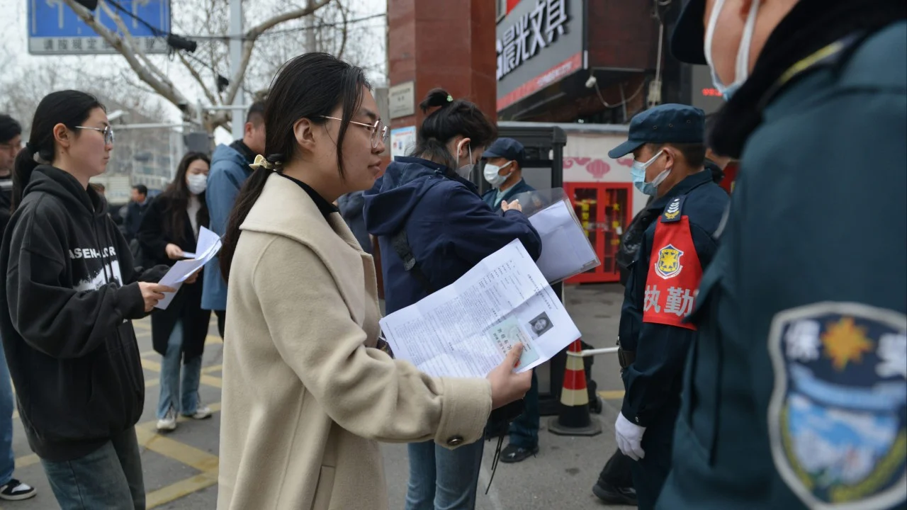 Could hair or cosmetics be make-or-break factors for China’s would-be civil servants?