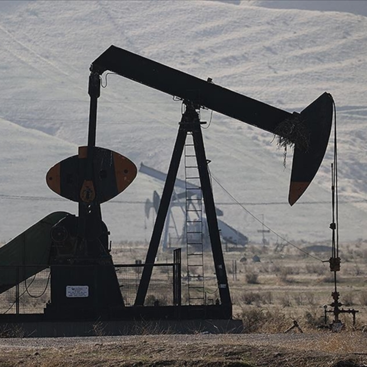 Brent petrolün fiyatı 120 doları aştı