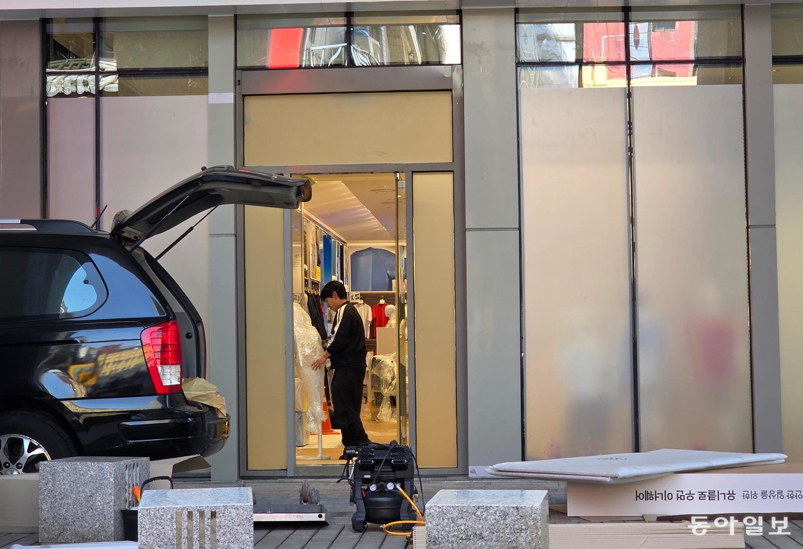 유니클로, 5년만에 명동 복귀… 무신사-탑텐과 경쟁 치열해질듯