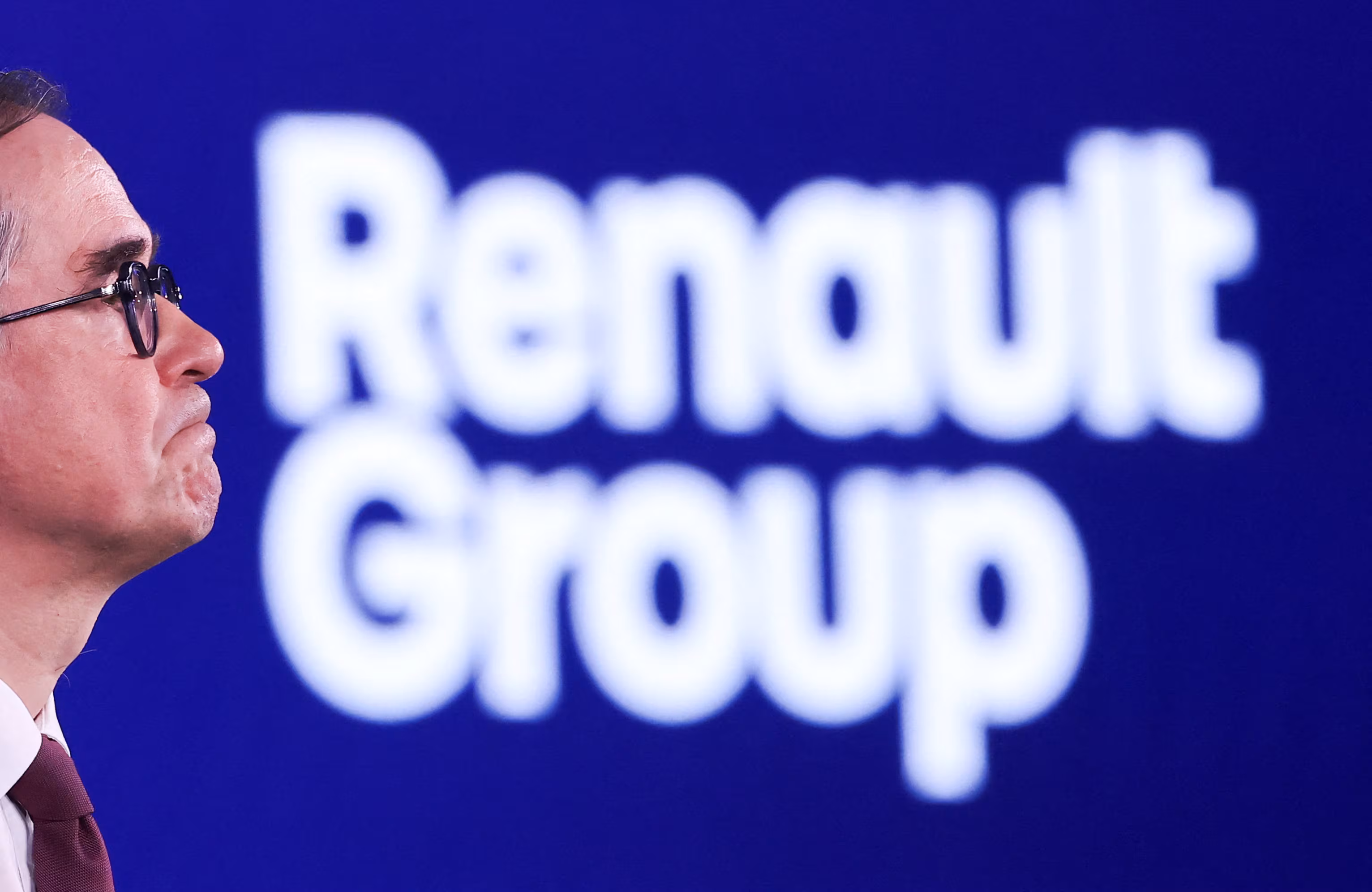 Los sindicatos amenazan con “romper la paz social” en Renault España si la empresa no mejora la oferta del nuevo convenio