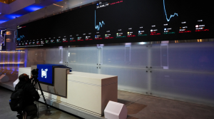 Vale, Santander, WEG, Sabesp e mais ações para acompanhar hoje