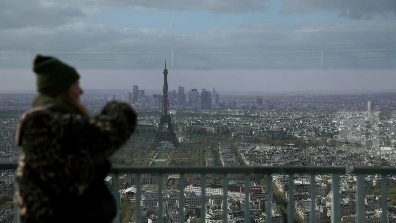 France probes teenage suspect in massive ID data breach