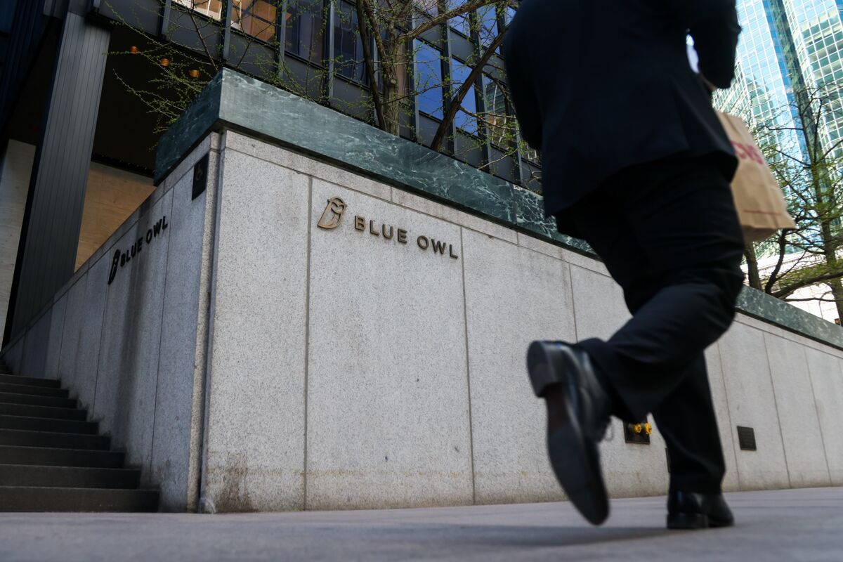 Blue Owl Surges as Growth Eases Private Credit ‘Doomsday’ Fears