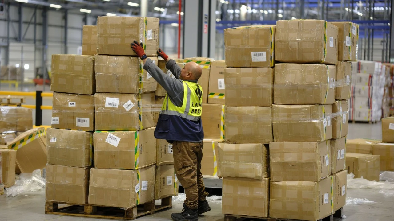 Flood of small parcels from China pushes Belgian airport’s capacity to limit