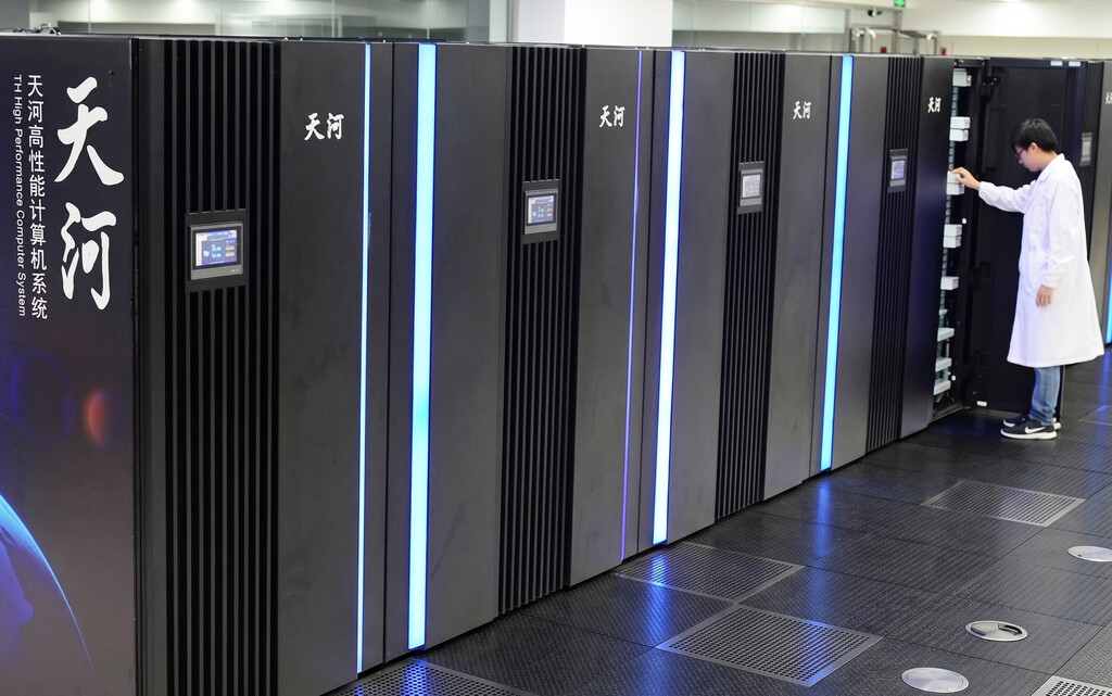 China prepara el superordenador exaescala más potente y raro del planeta. No tiene GPU: solo CPU chinas