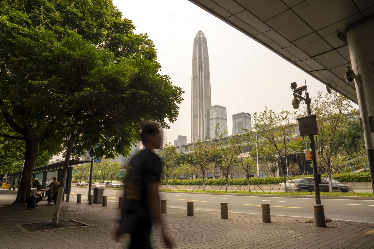 Ping An Profit Falls as Market Decline Hurts Investments