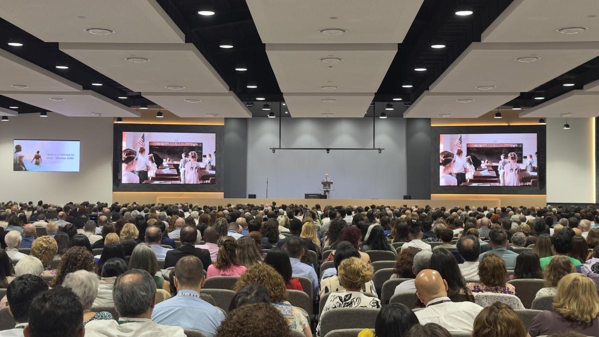 Un Tribunal de Madrid avala referirse a los Testigos de Jehová como “secta destructiva”