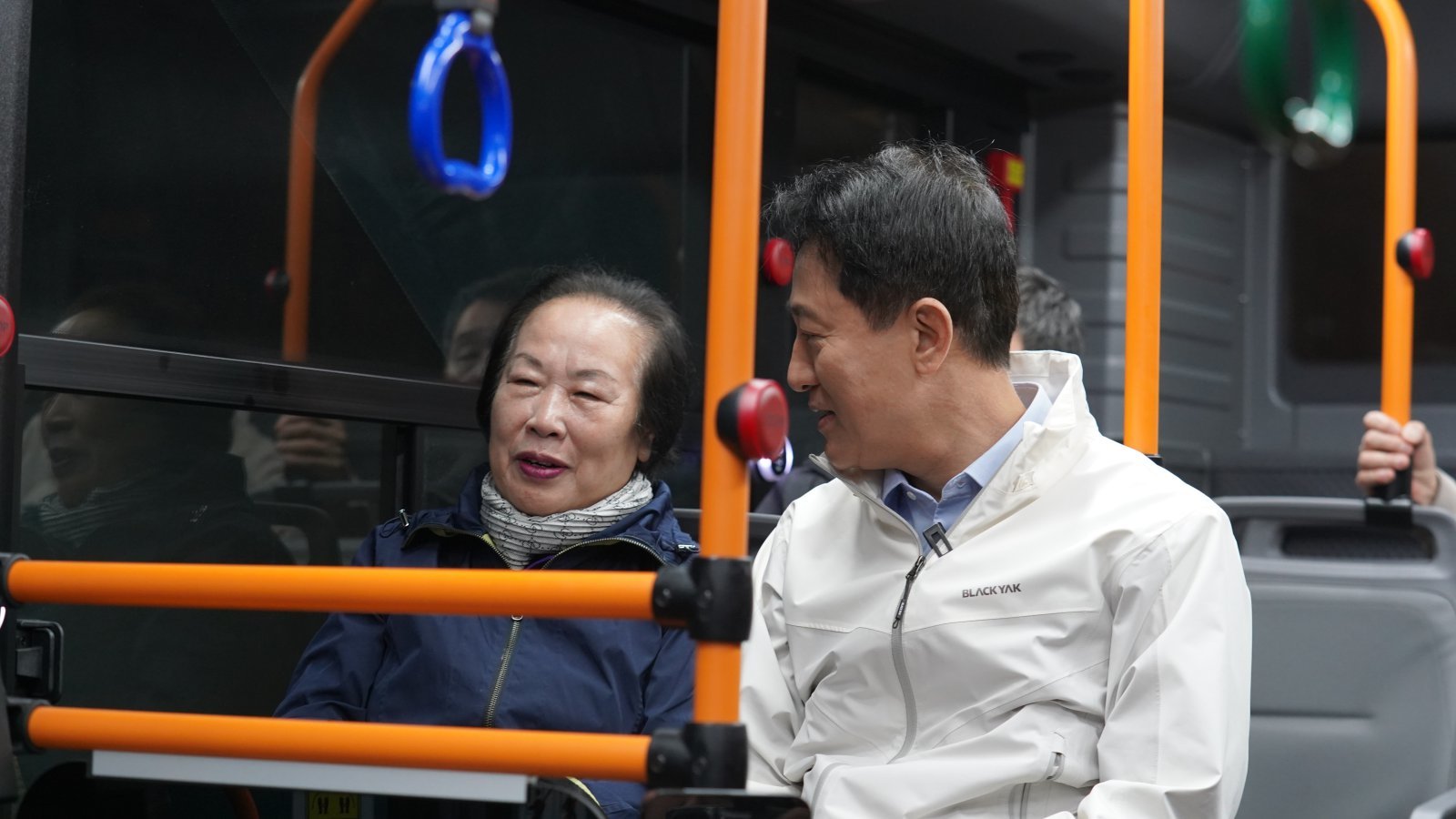 오세훈, 새벽동행 자율주행버스 탑승…“첨단 기술을 절실한 곳에”