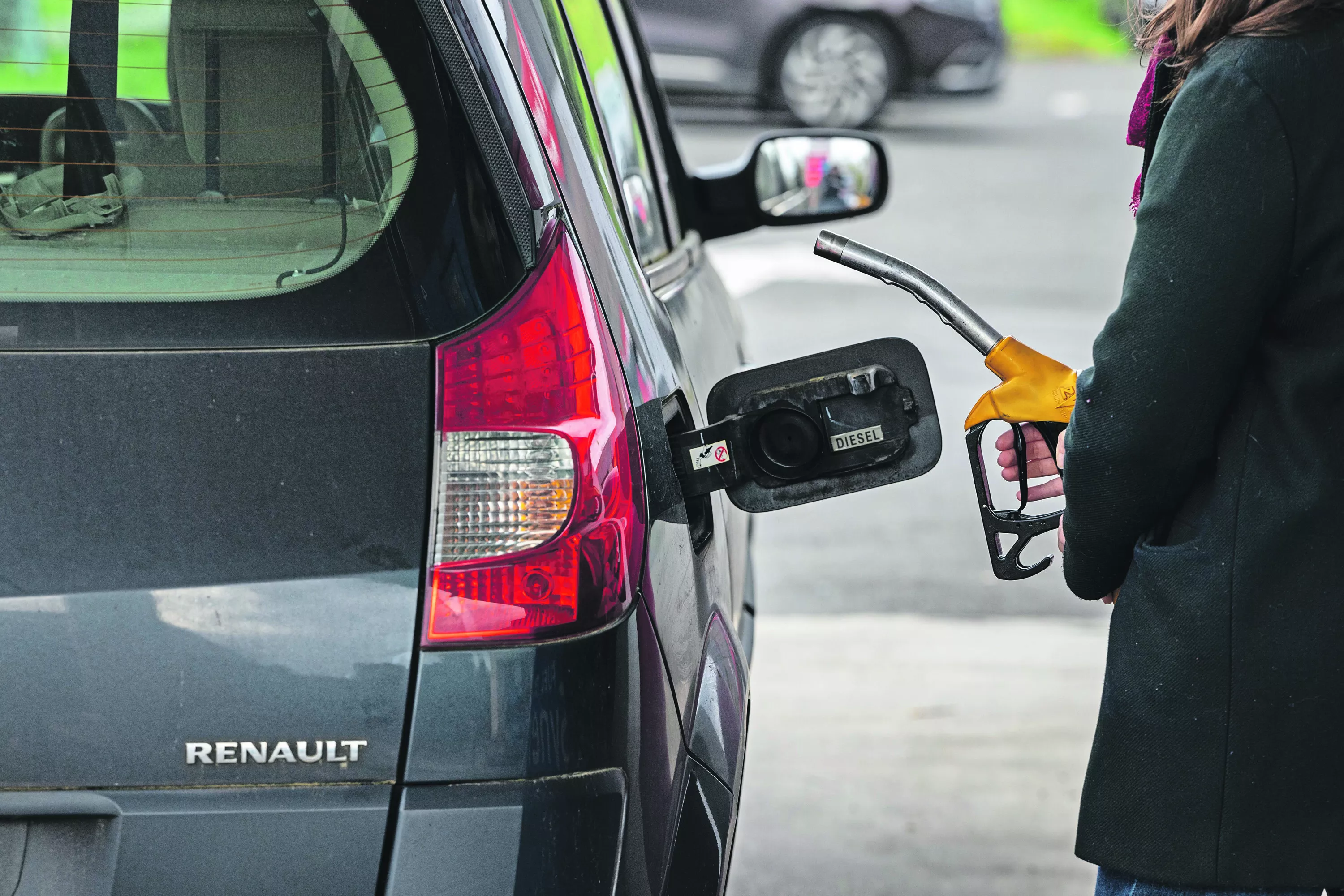 Jean-Pierre Robin : « De mieux en mieux informés, les Français anticipent et alimentent les hausses de prix »