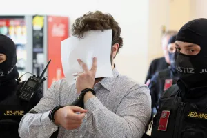 Austríaco se declara culpado por ataque frustrado a show de Taylor Swift em Viena