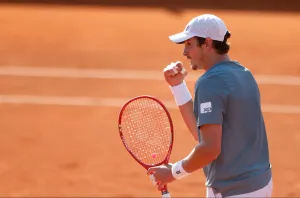 João Fonseca x Rafael Jodar no Masters 1000 de Madri: veja horário e onde assistir