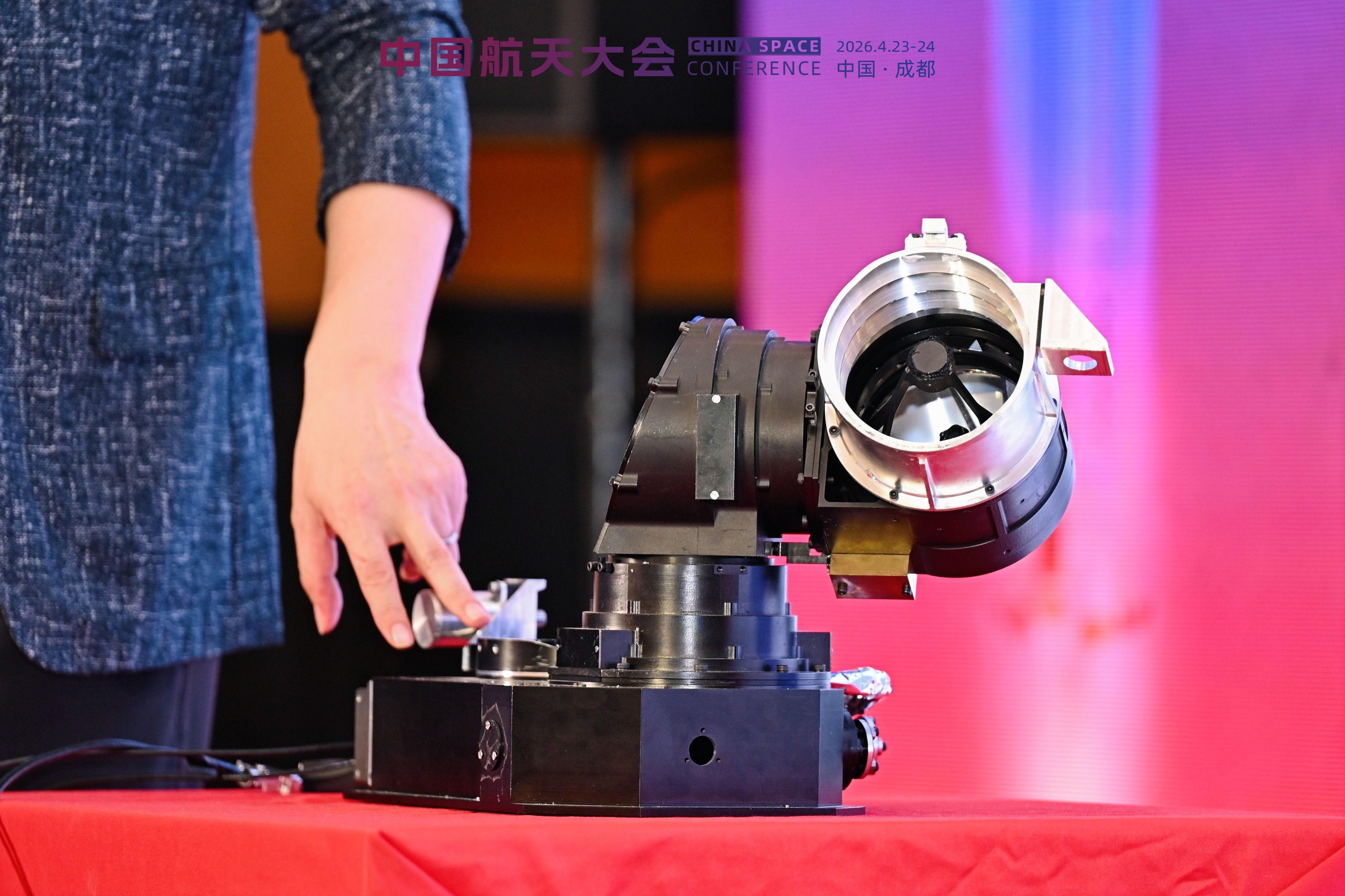 最前线｜AI+激光通信，中科天塔要用「太空智驾」体系实现卫星管理模式的三级跨越