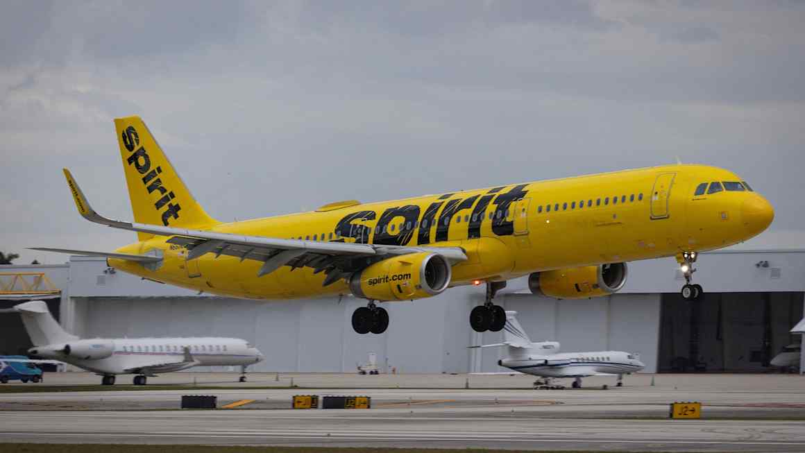 Two Spirit Airlines creditor groups back Trump bailout plan