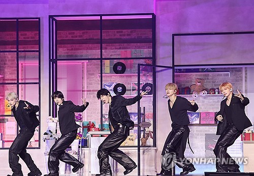 TXT, BTS both land in Billboard 200's top 5