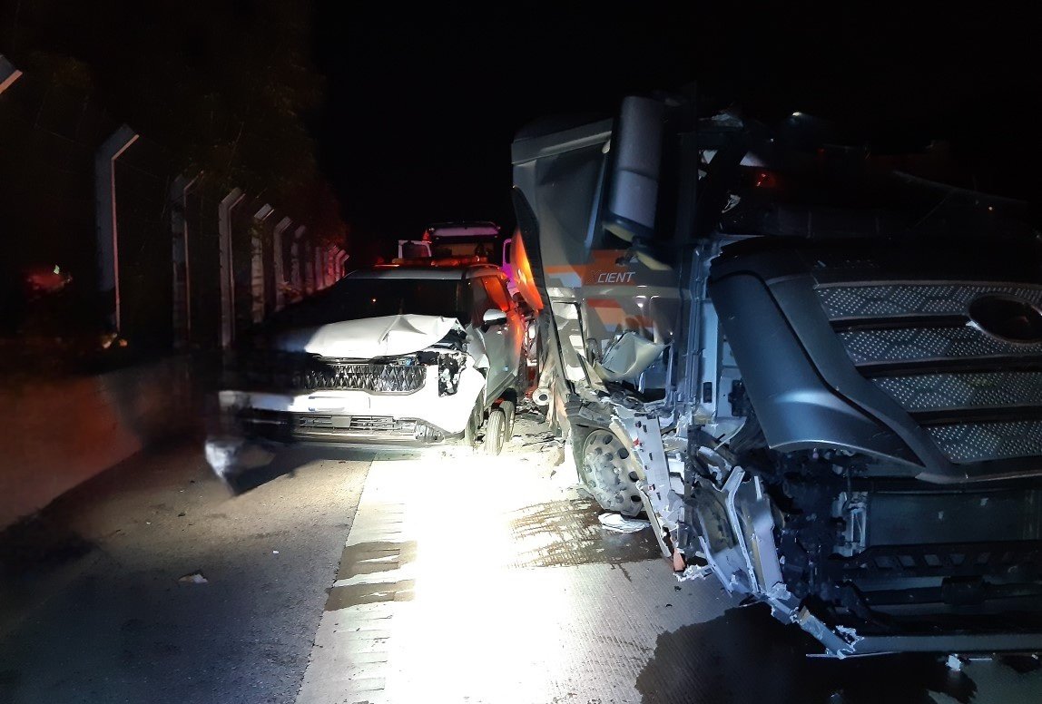 구미 상주영천고속도로서 2중·5중 추돌 잇따라…4명 사상