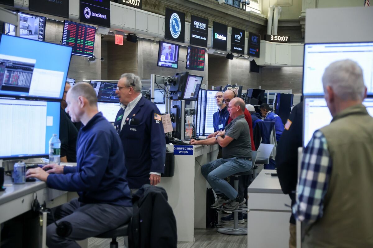 Michael Burry’s Latest Bet Highlights Growing Concern of Melt-Up