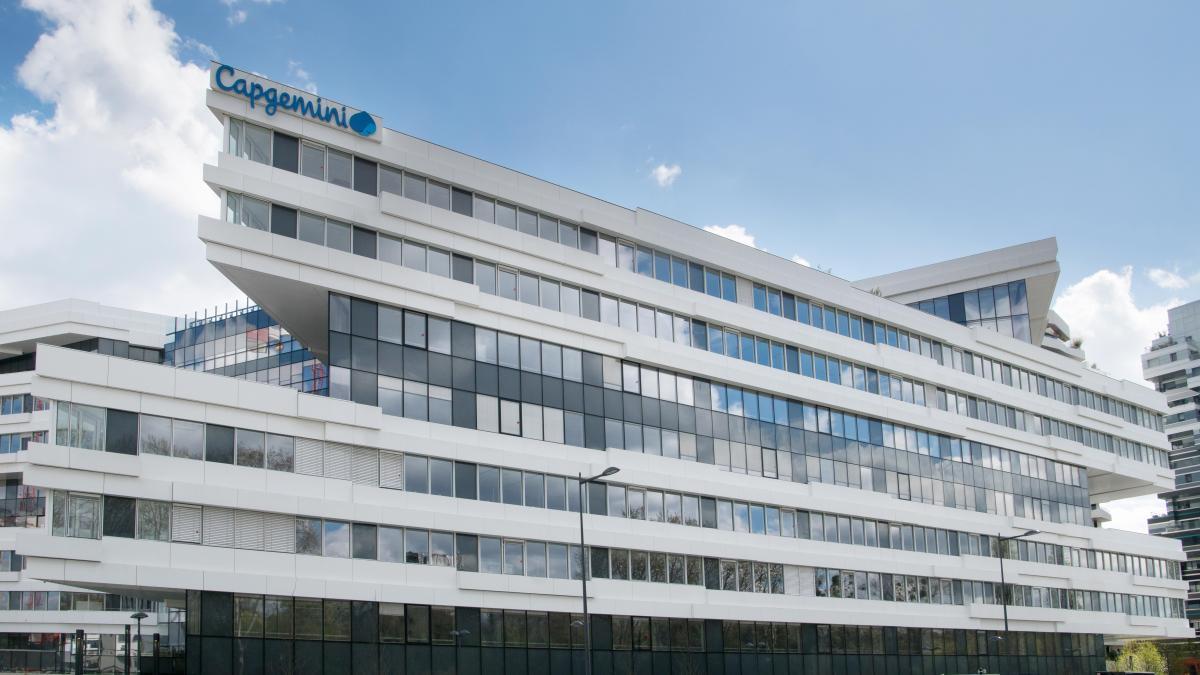 Capgemini recorta el 7% de su plantilla en España con un ERE por el impacto de la IA